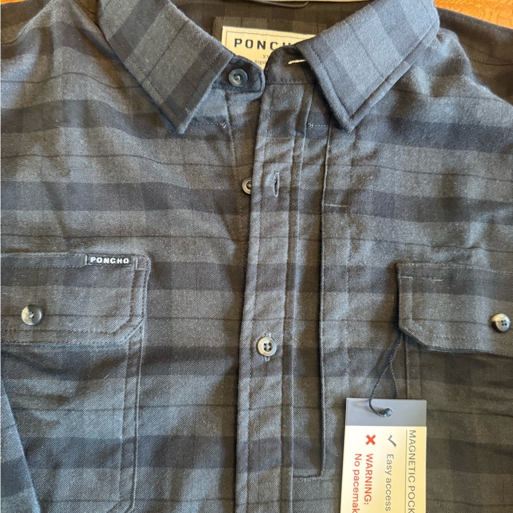Poncho Men’s Gray Plaid Button-Down Shirt